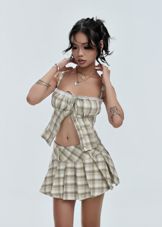 Prepster Pleated Skort - in Olive
