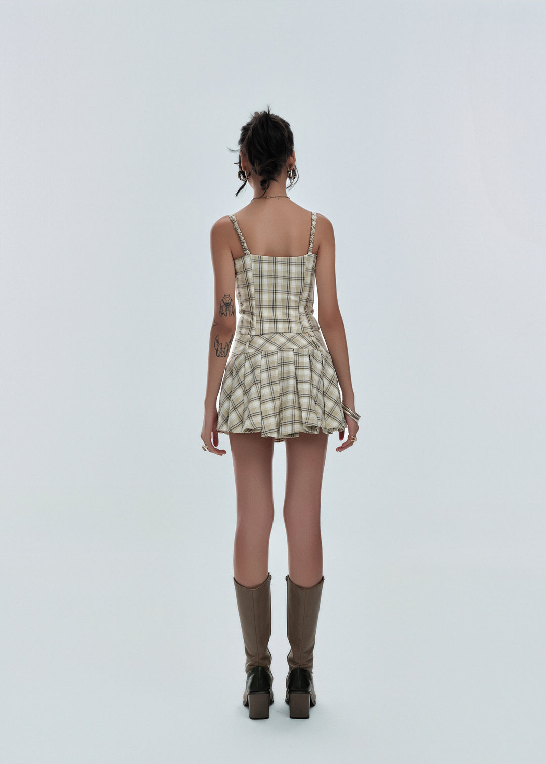 Prepster Pleated Skort - in Olive